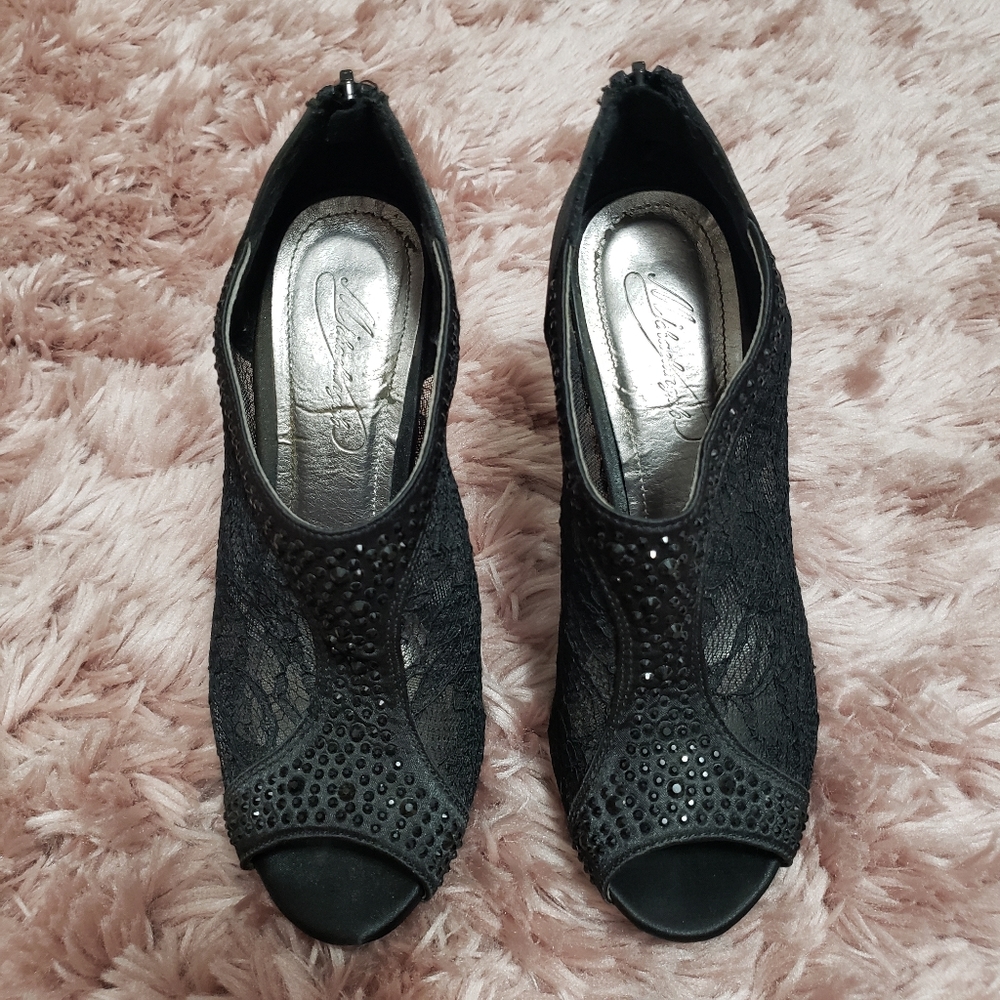 Black Lace AYAEL9 Michaelangelo Heels - Picture 5 of 11